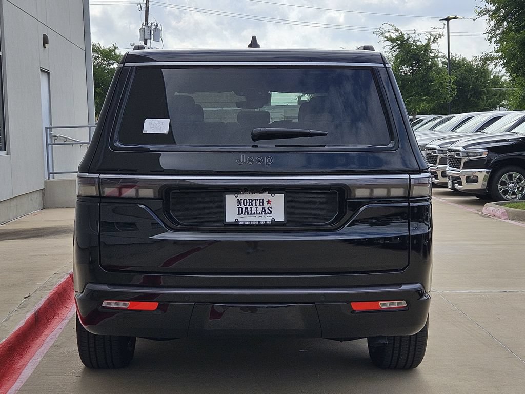 New 2026 Jeep Grand Wagoneer 2WD w/ Premium Group I image 4