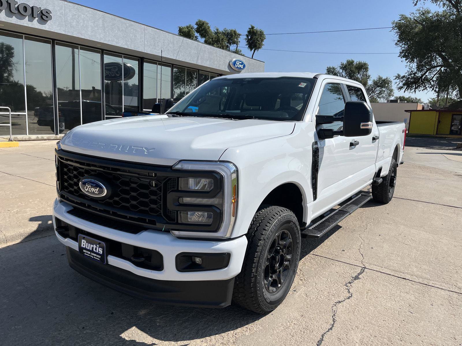 New 2026 Ford F350 XL image 2