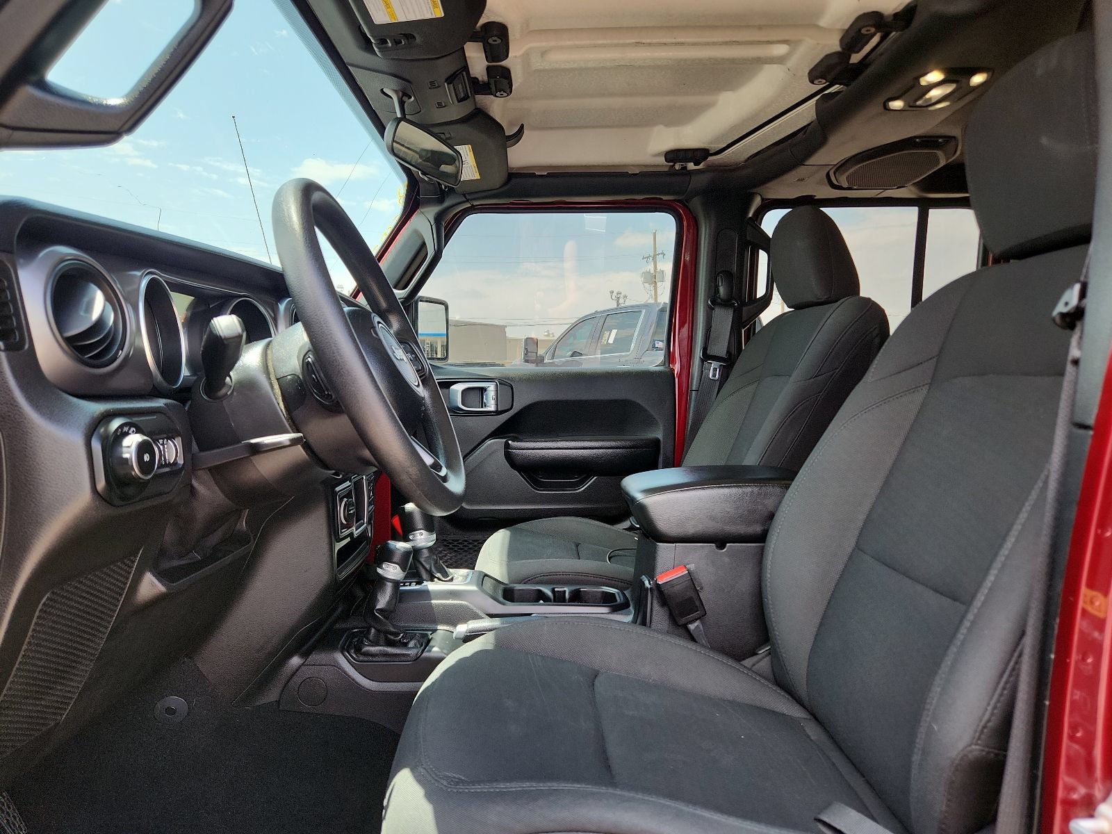 Used 2021 Jeep Wrangler Unlimited Sport AWD/4WD image 10