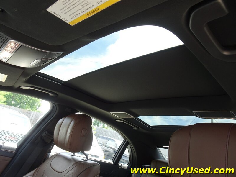 Used 2020 Mercedes-Benz S 560 4MATIC Sedan image 32