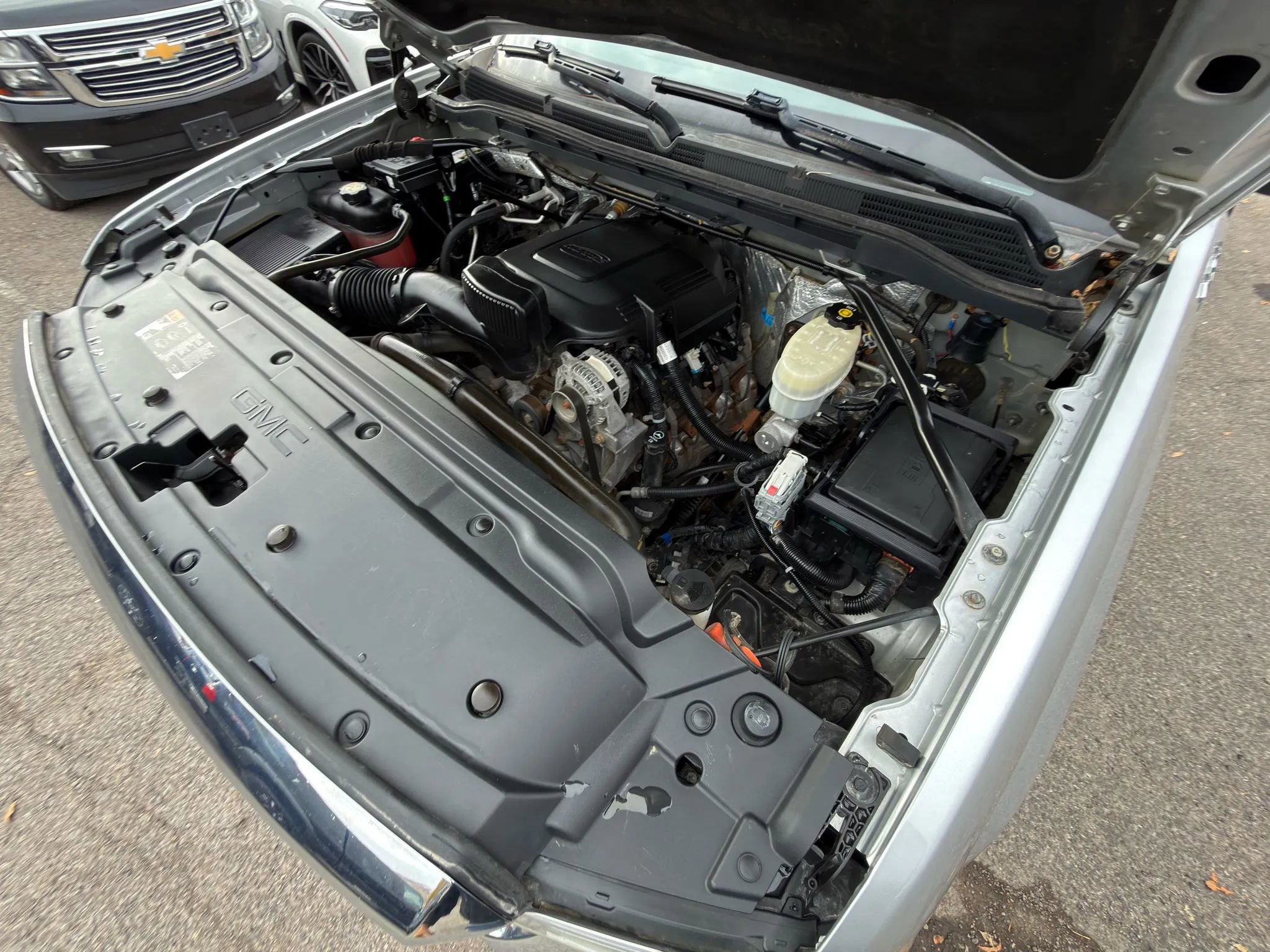 Used 2017 GMC Sierra 2500 SLE image 3