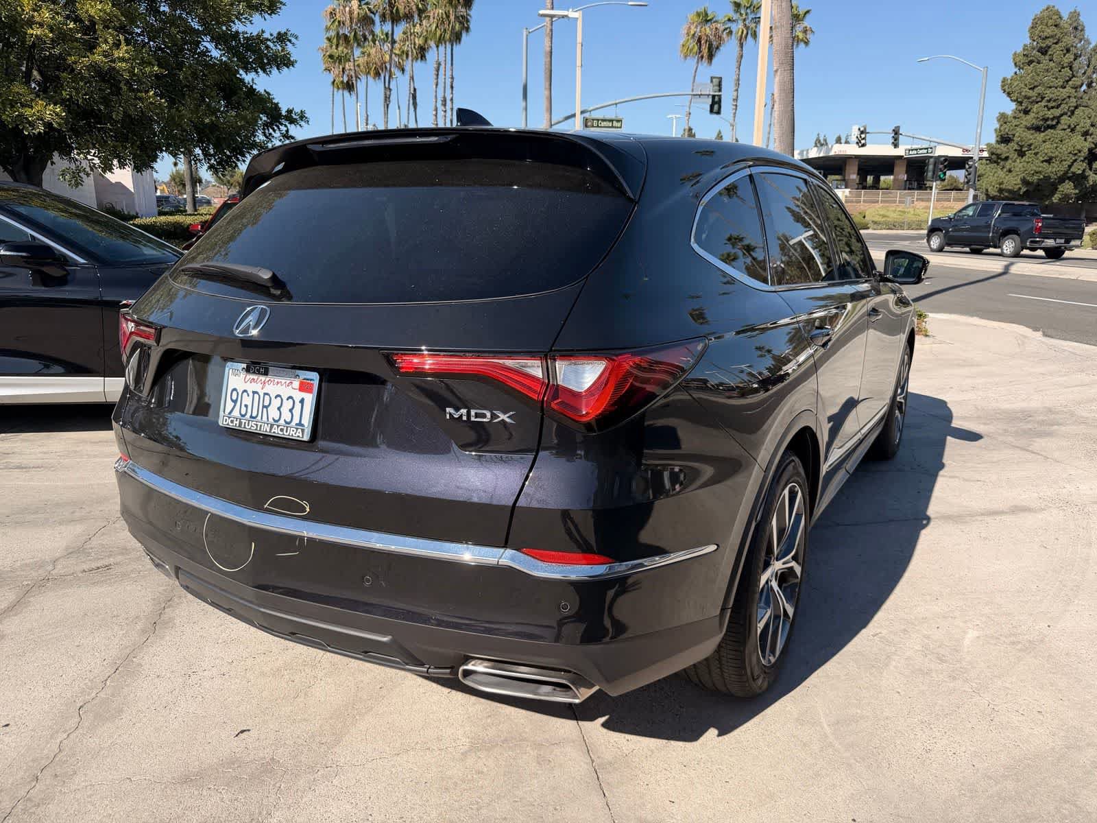 Certified 2023 Acura MDX FWD w/ Technology Package image 5