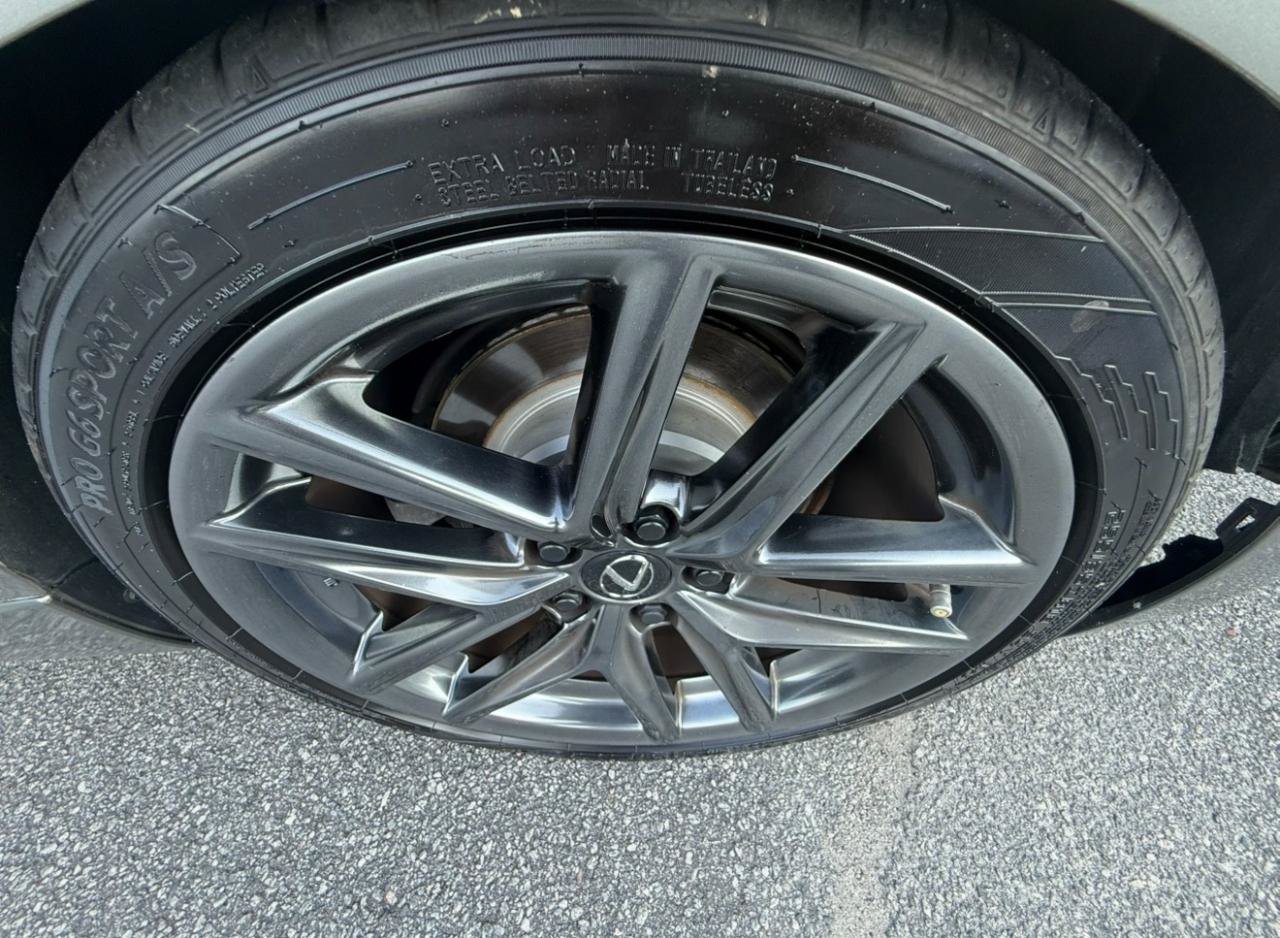 Used 2015 Lexus IS 350 w/ F-Sport Package RWD image 28