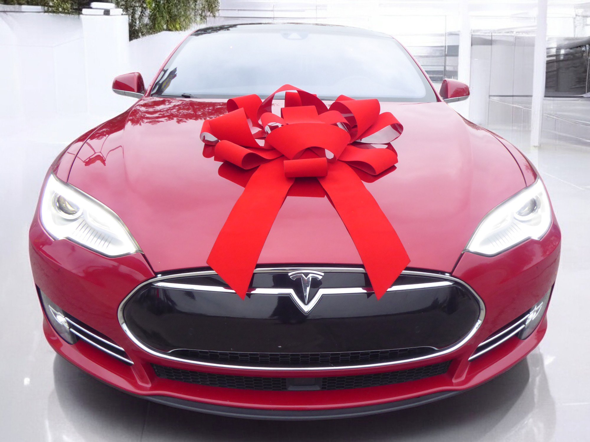Used 2014 Tesla Model S P85D image 4