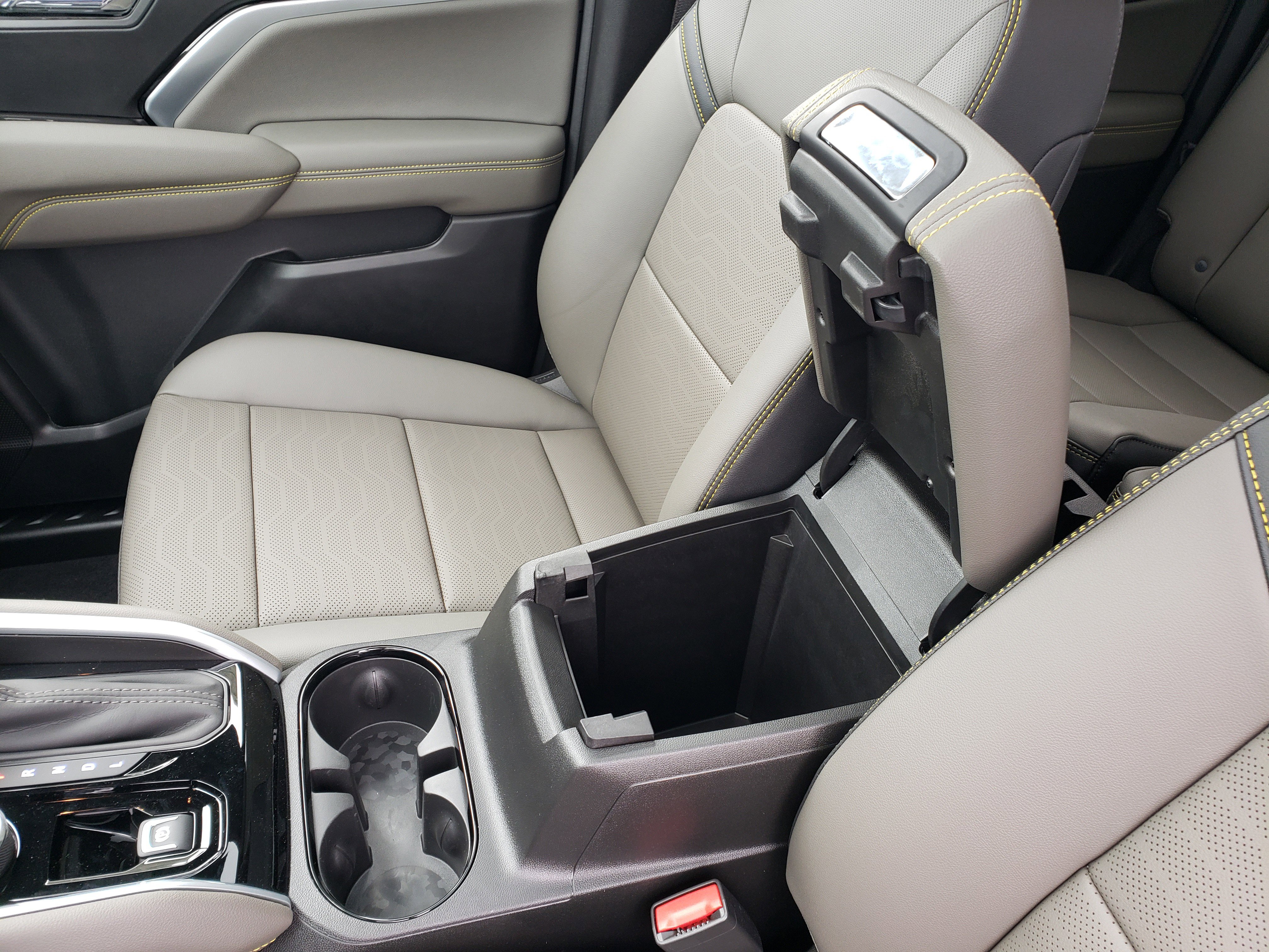 New 2026 Chevrolet Colorado ZR2 w/ Technology Package image 27