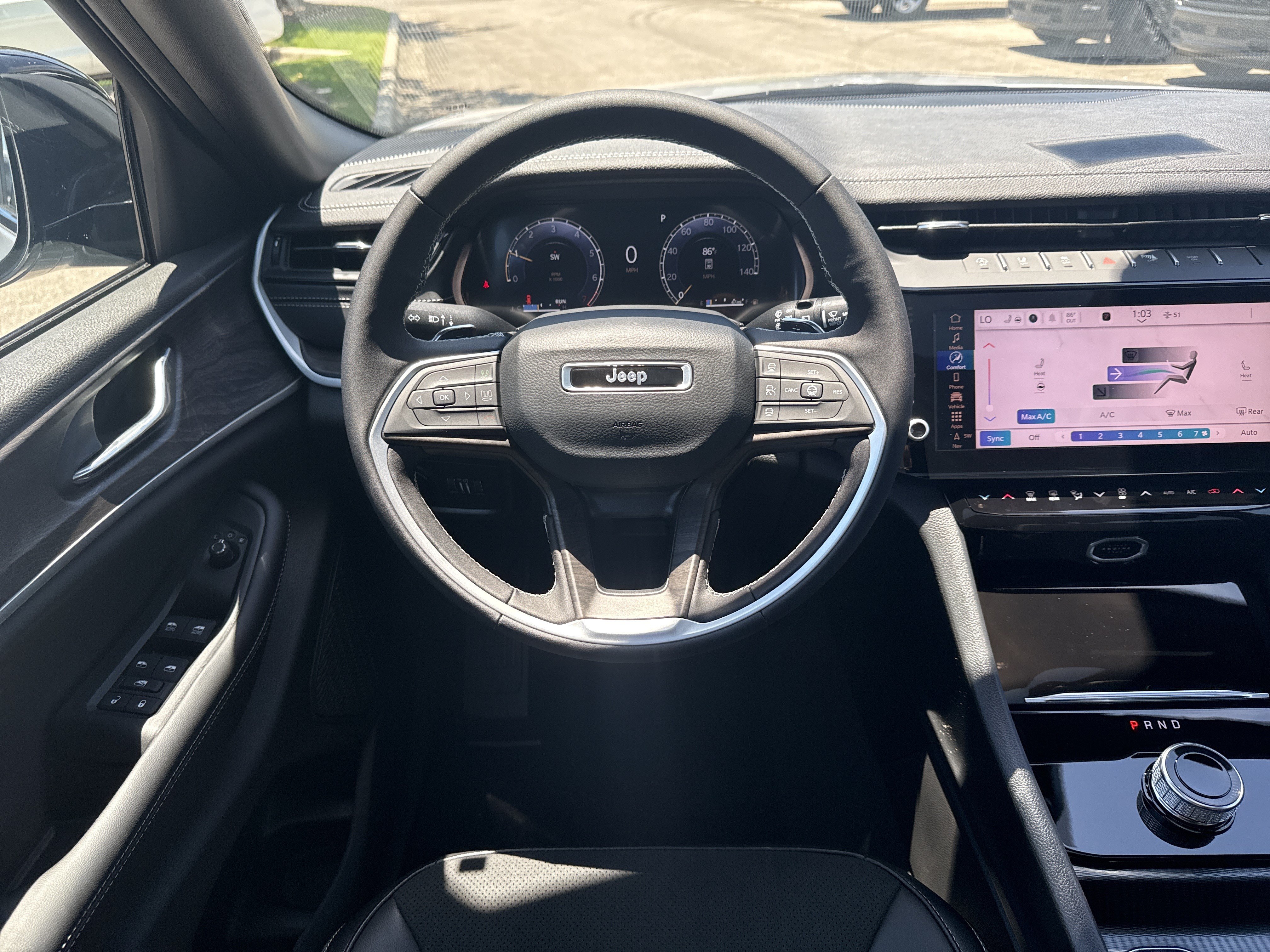 New 2026 Jeep Grand Cherokee Altitude RWD image 24