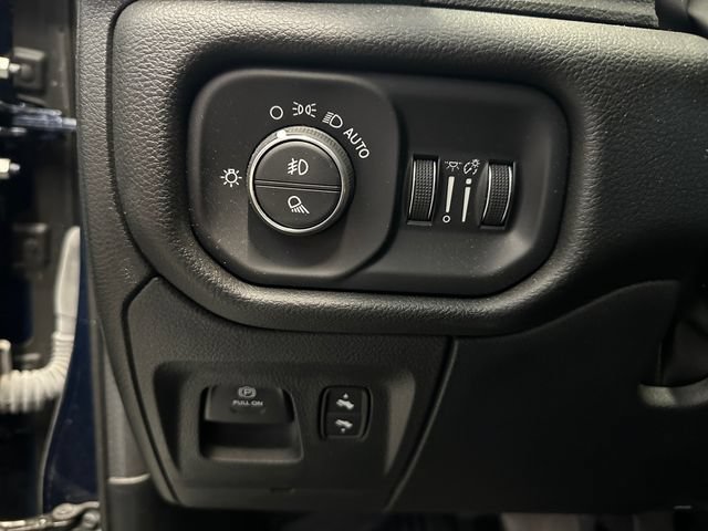 Used 2023 RAM 1500 Laramie AWD/4WD image 24