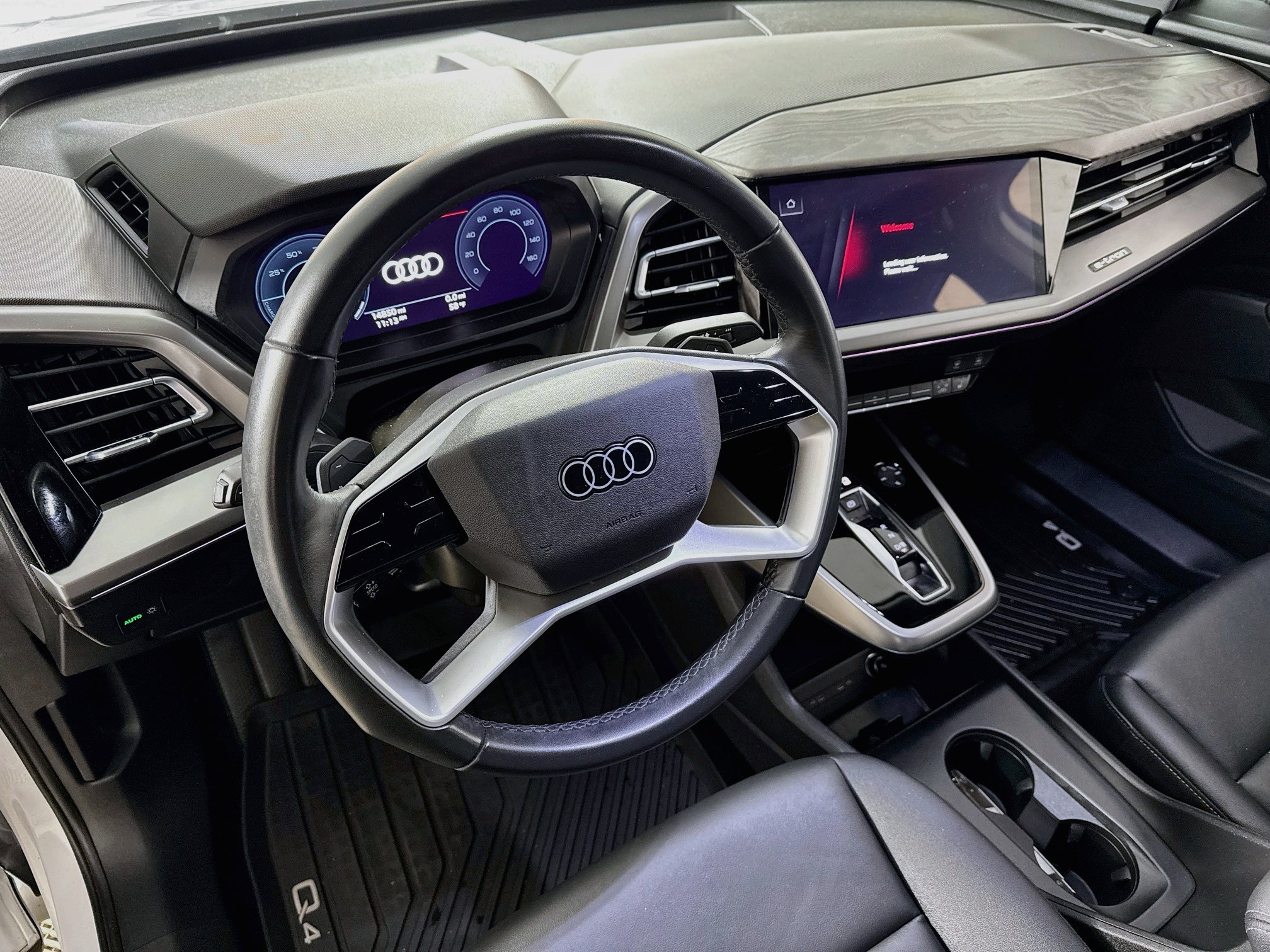 Used 2023 Audi Q4 e-tron Premium Plus w/ Premium Plus AWD/4WD image 13