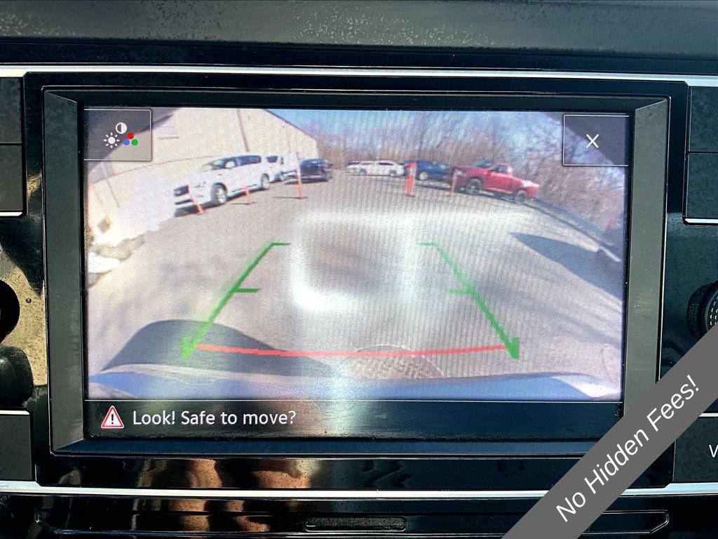 Used 2020 Volkswagen Jetta R-Line FWD image 18