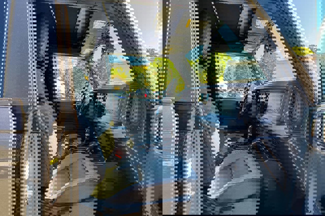 Used 2024 Ford Bronco Big Bend image 9