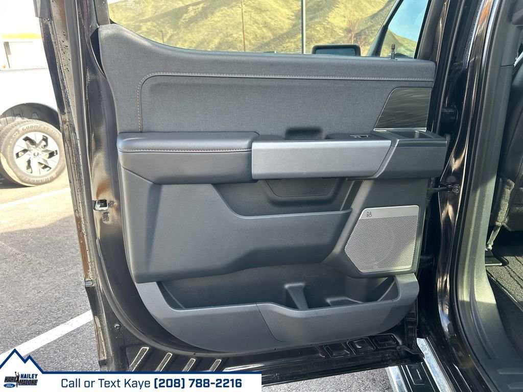 Used 2025 Ford F150 Lariat image 15
