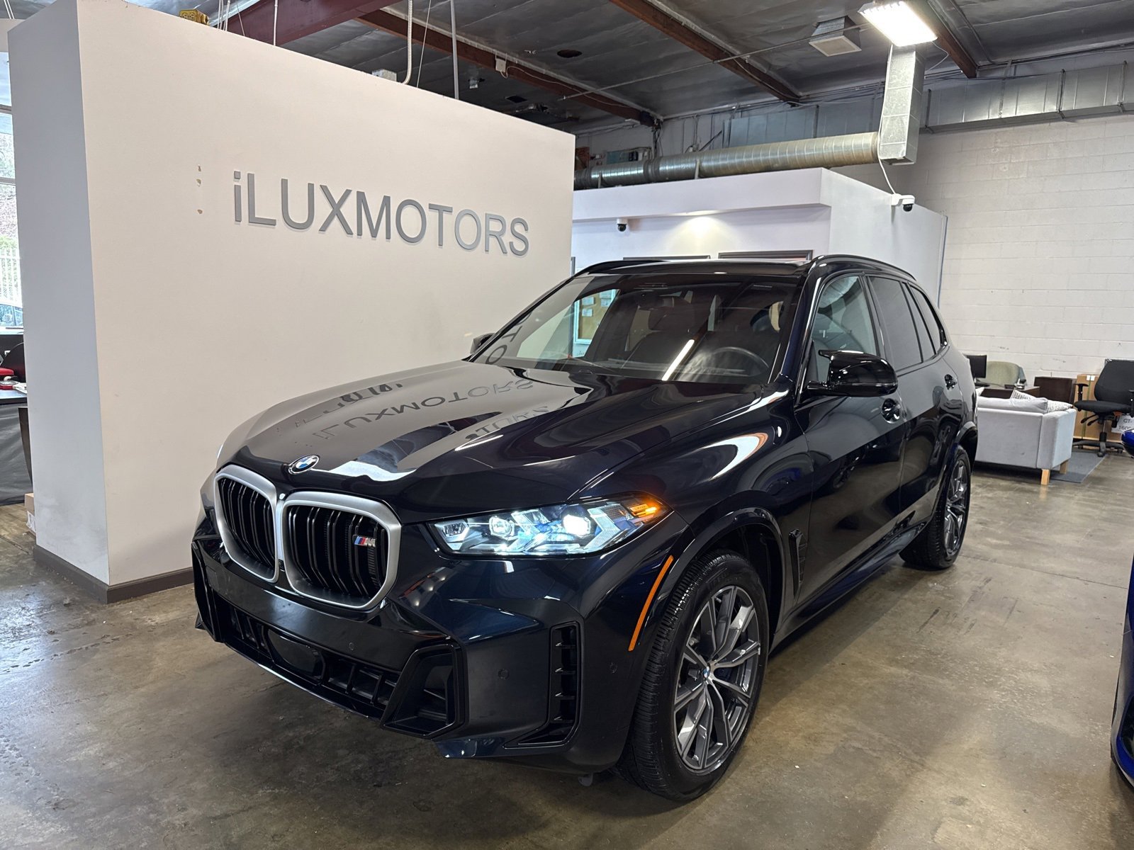 Used 2025 BMW X5 M60i