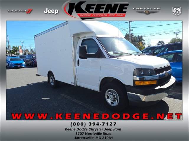 Used 2022 Chevrolet Express 3500 w/ Power Convenience Package RWD image 1
