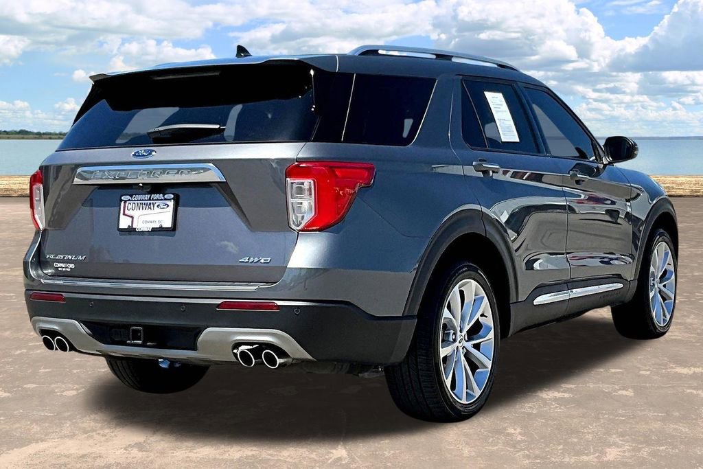 Used 2023 Ford Explorer Platinum w/ Technology Package AWD/4WD image 8