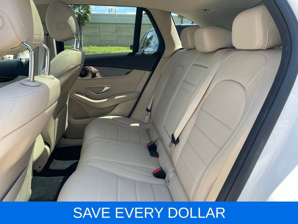 Used 2020 Mercedes-Benz GLC 300 image 16