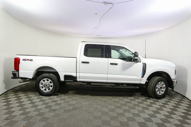 Used 2024 Ford F350 XLT image 13