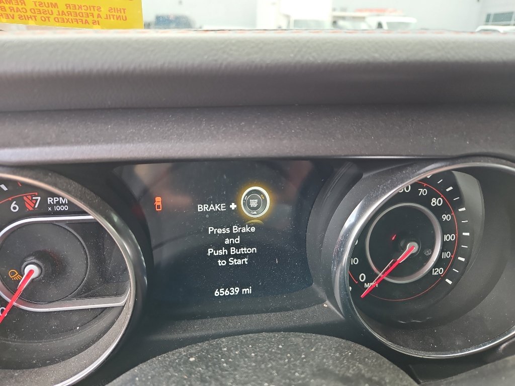 Used 2021 Jeep Gladiator Mojave w/ Dual Top Group AWD/4WD image 9