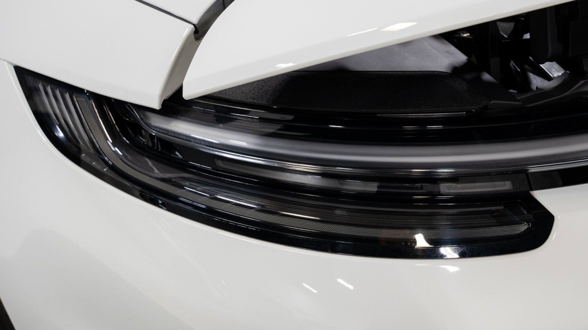 Used 2022 Porsche 911 Carrera image 33