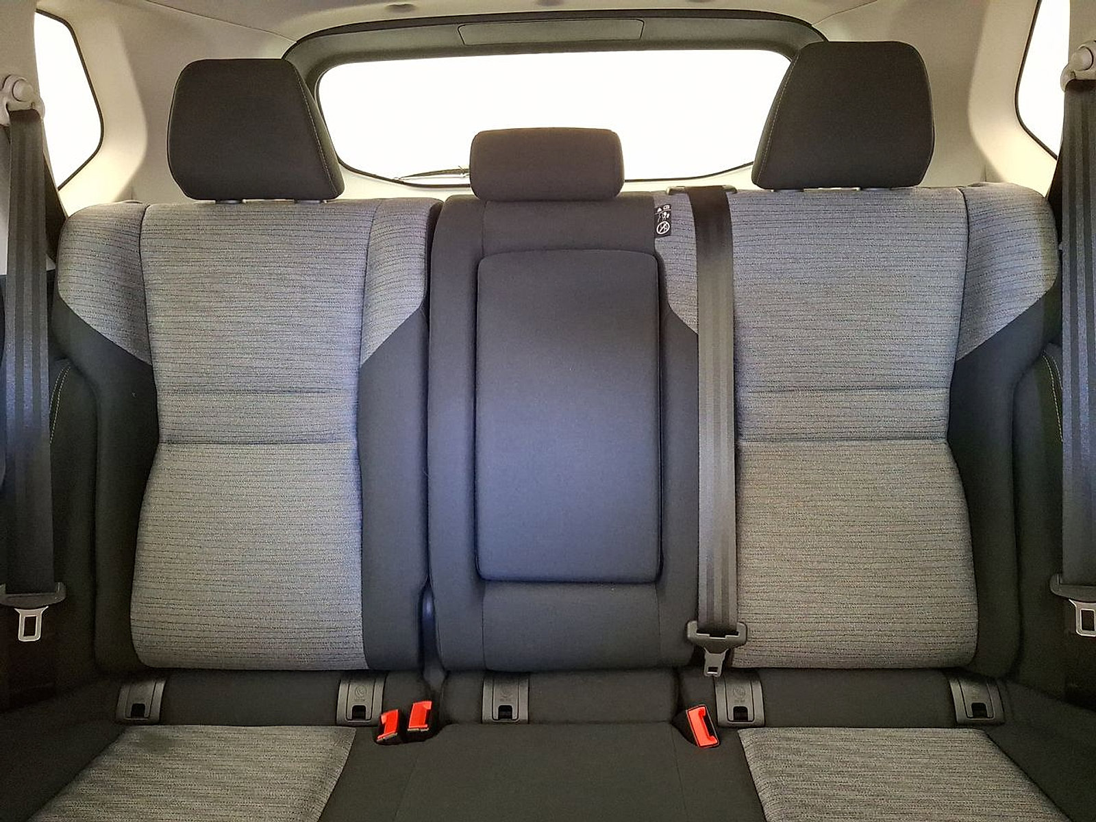 Used 2021 Nissan Rogue SV image 19