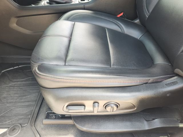 Used 2022 Chevrolet Traverse RS w/ LPO, Floor Liner Package AWD/4WD image 25