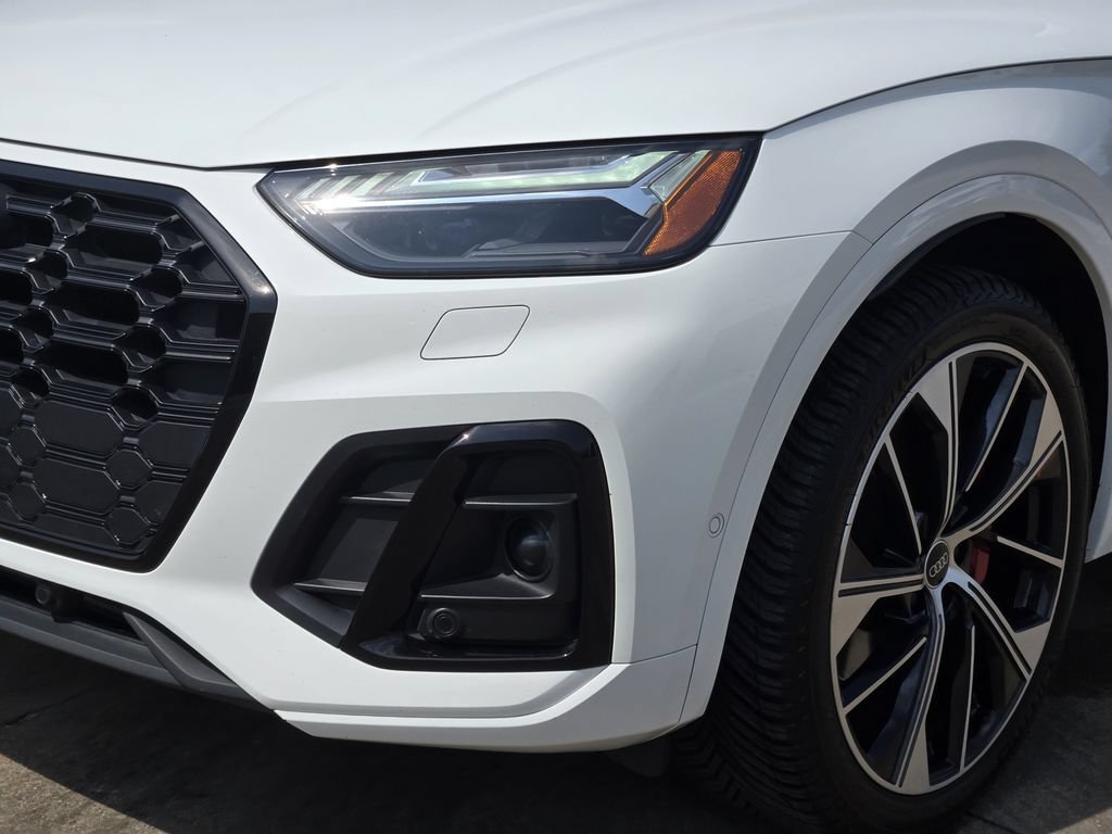 Certified 2023 Audi SQ5 Prestige w/ Prestige Package AWD/4WD image 12