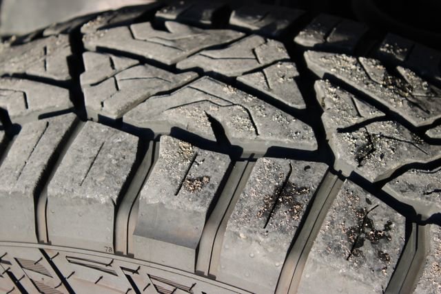 Used 2022 Ford F350 Platinum w/ Tremor Off-Road Package image 16