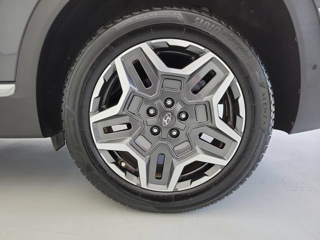 Used 2021 Hyundai Santa Fe Limited FWD image 13