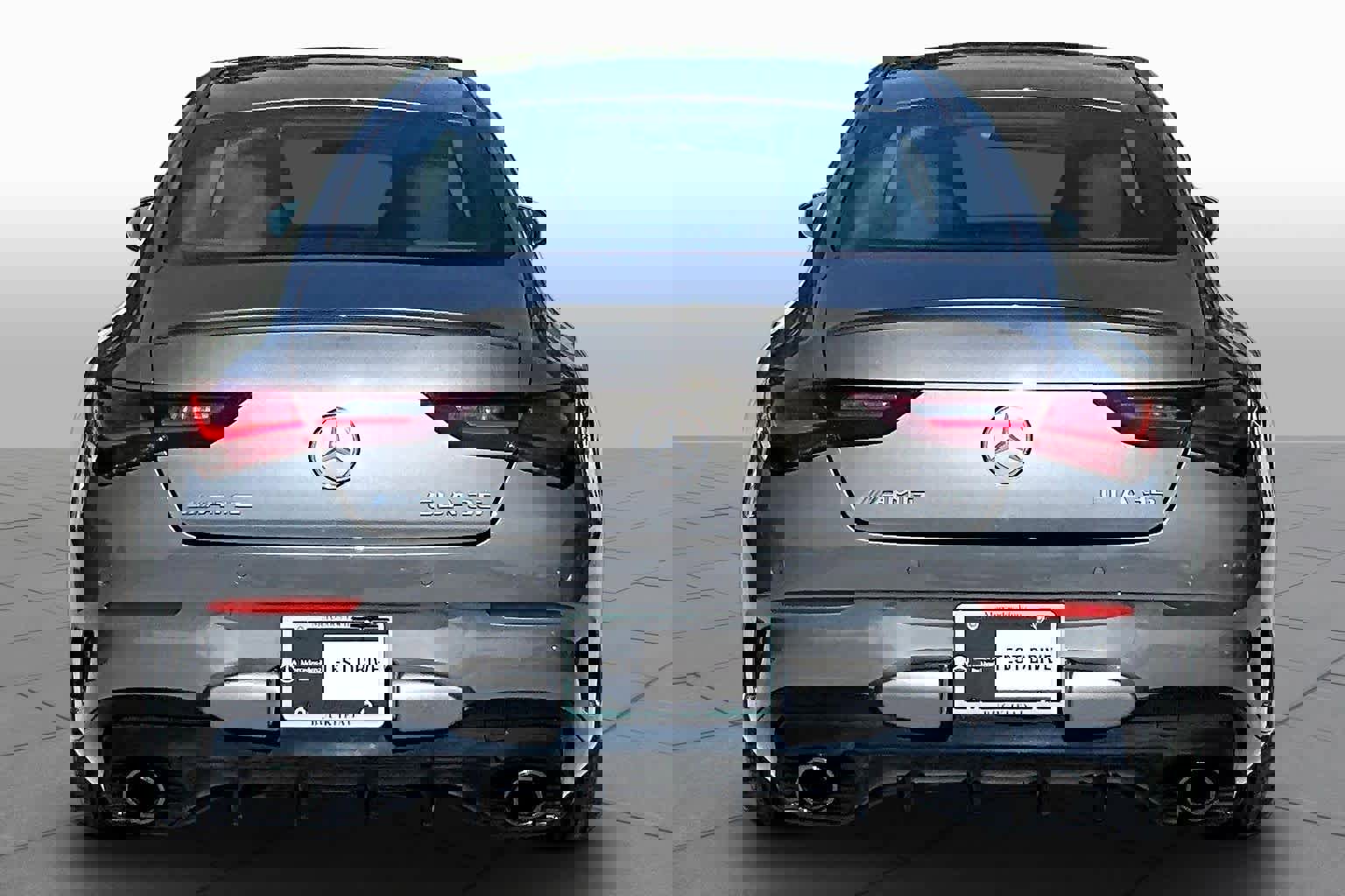 Used 2025 Mercedes-Benz CLA 35 AMG 4MATIC image 5