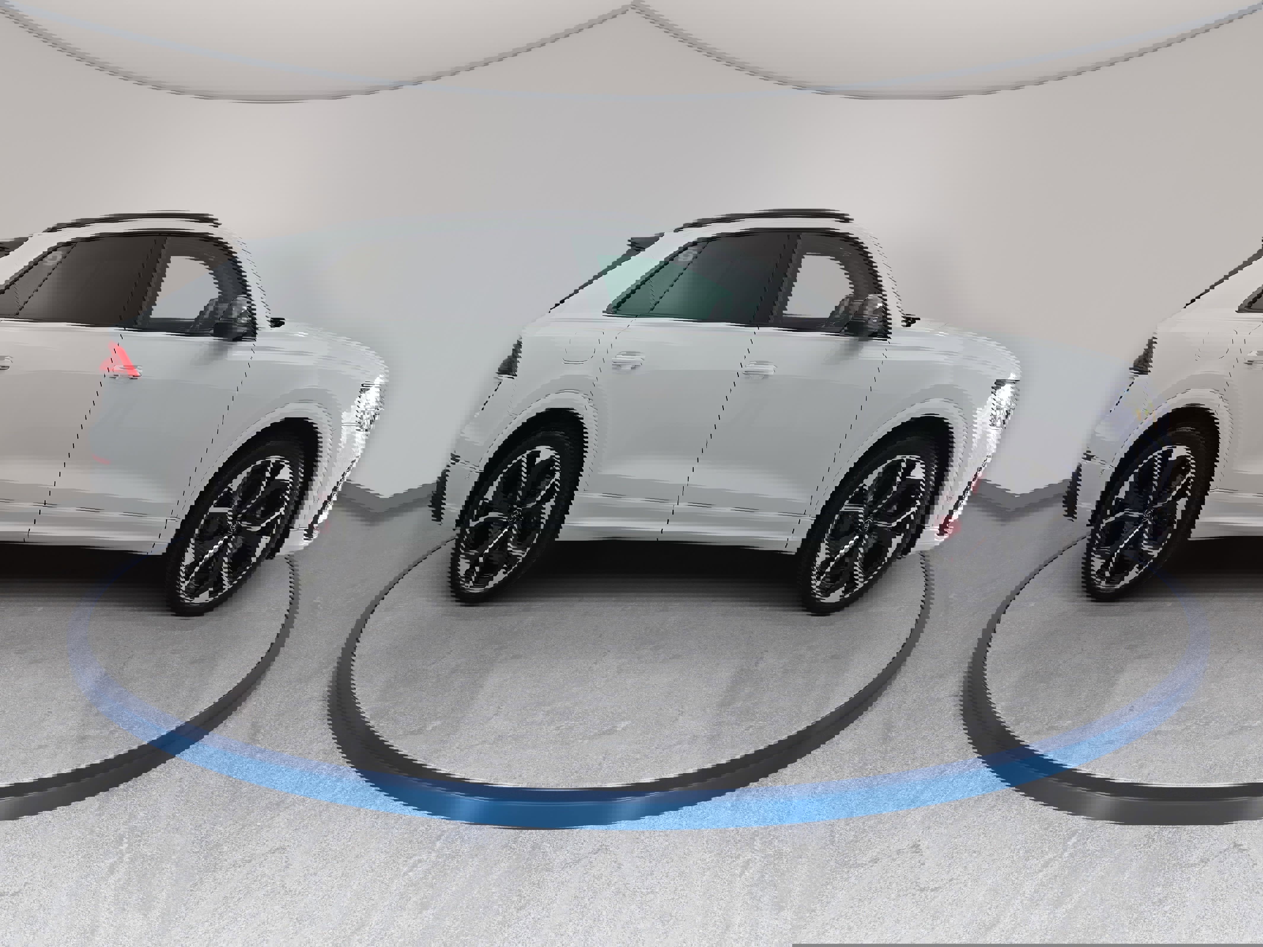 Used 2023 Audi RS Q8 image 4