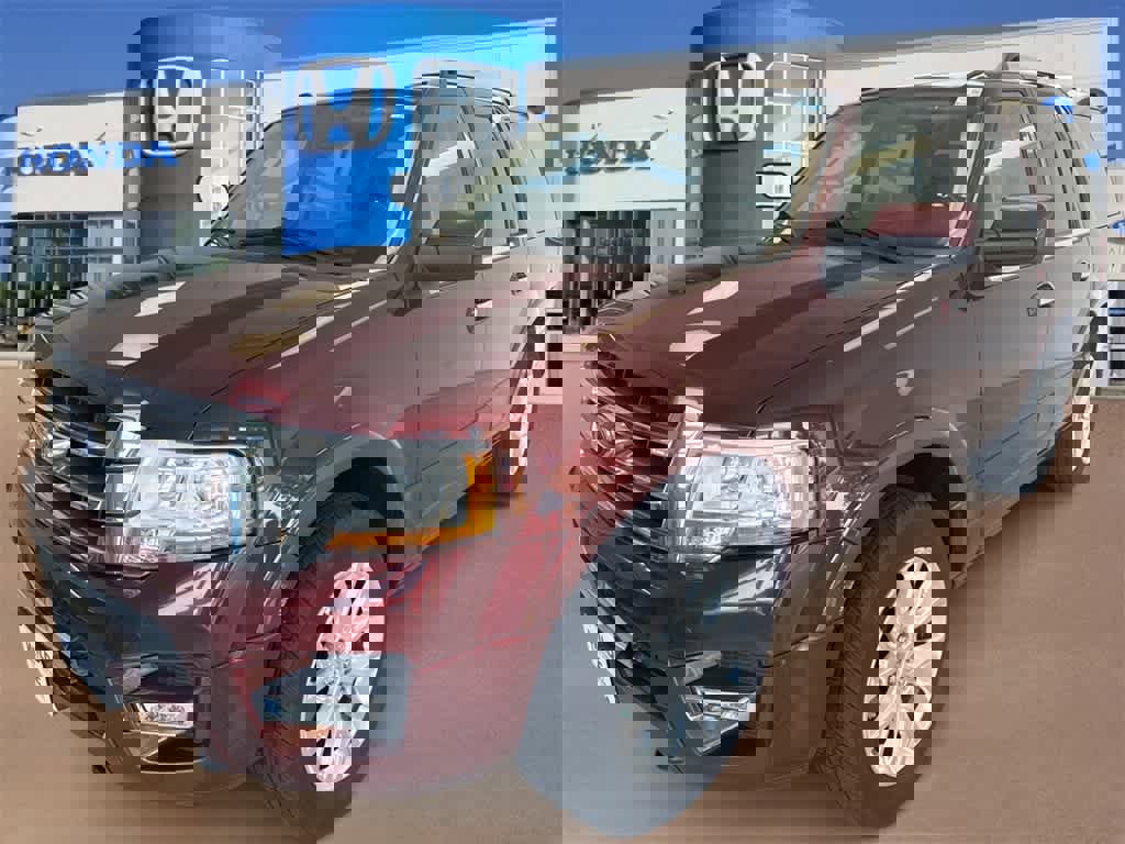 Used 2017 Ford Expedition Limited w/ Equipment Group 301A