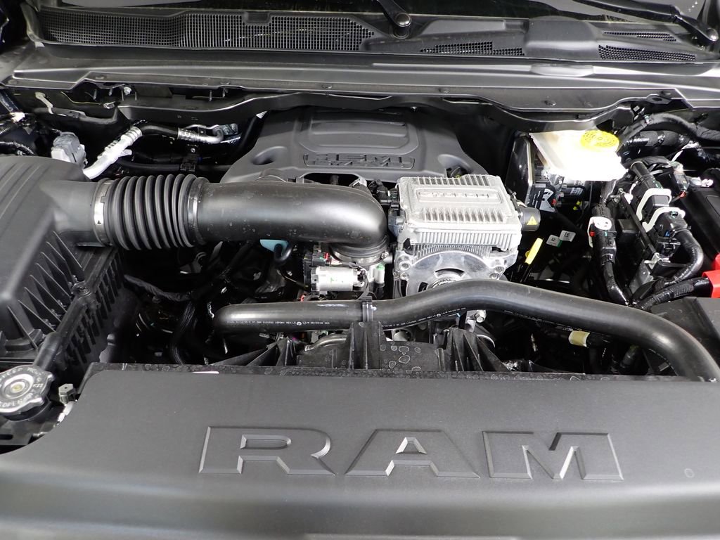 New 2026 RAM 1500 Big Horn w/ Night Edition AWD/4WD image 10