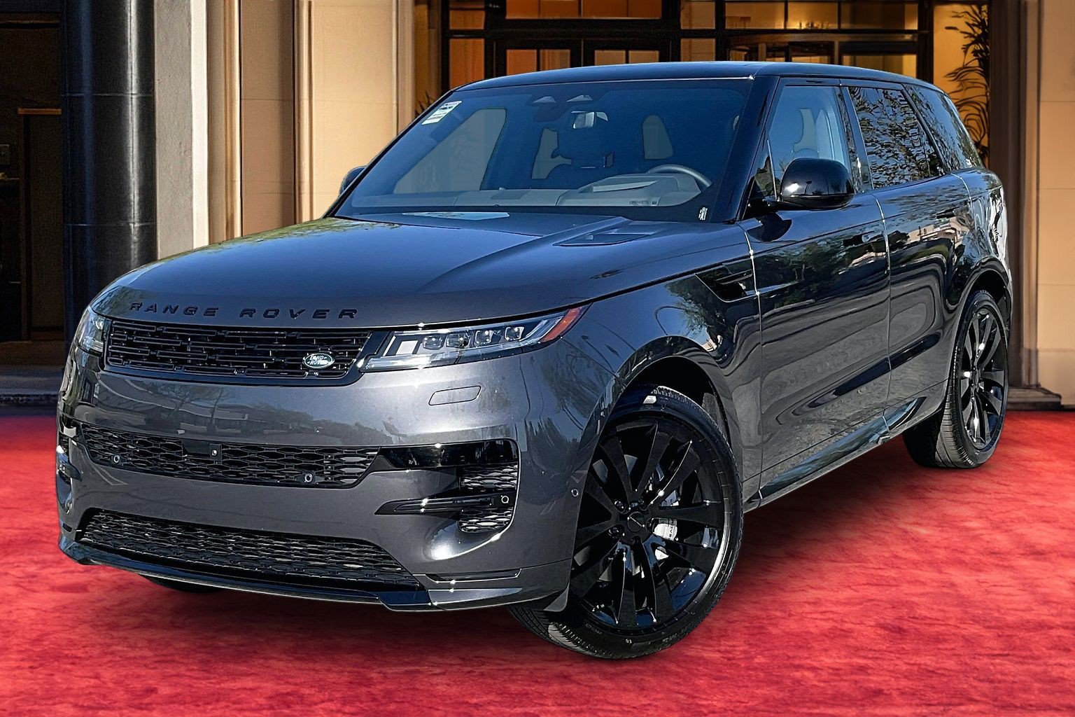 New 2027 Land Rover Range Rover Sport Dynamic SE AWD/4WD image 1