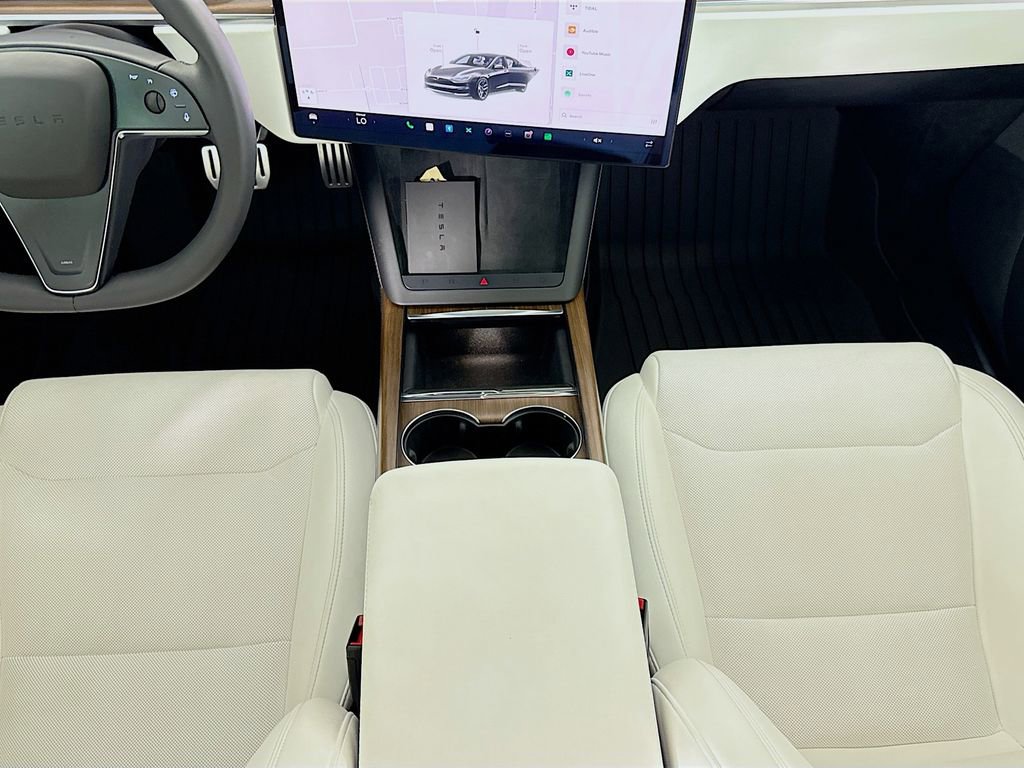 Used 2023 Tesla Model S Standard Range image 17