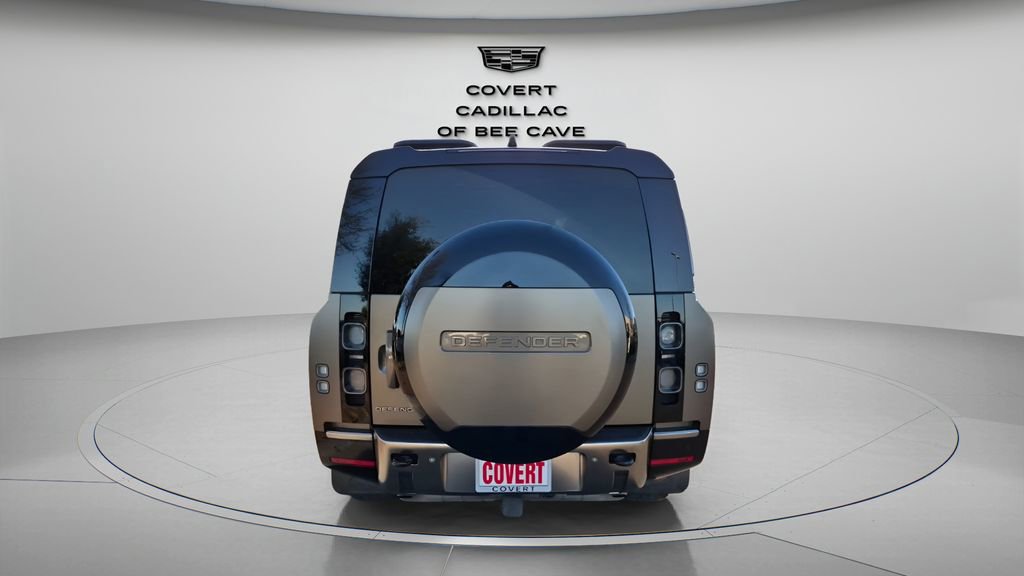 Used 2024 Land Rover Defender 130 X image 8