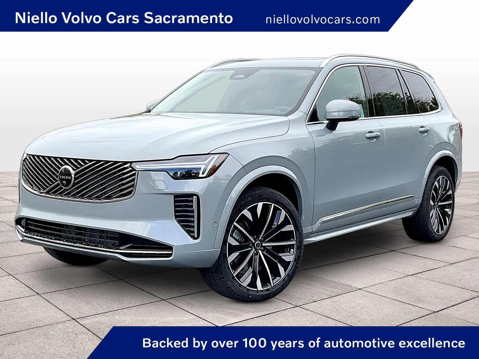 New 2026 Volvo XC90 B5 Plus w/ Protection Package