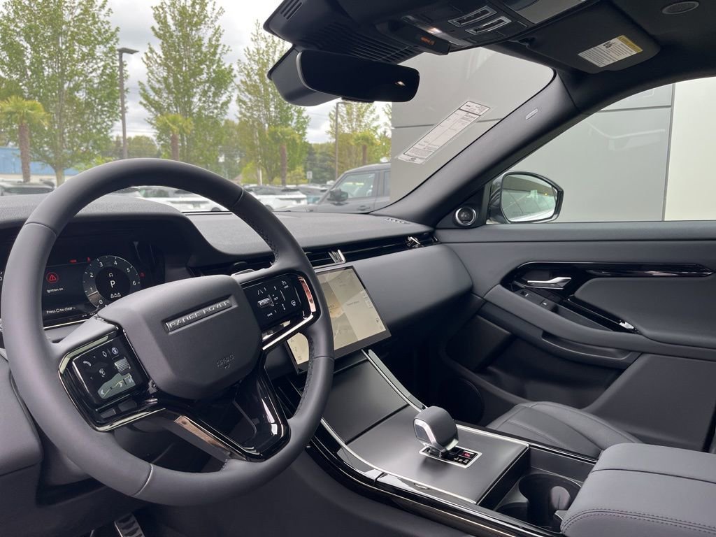 New 2026 Land Rover Range Rover Evoque Dynamic SE AWD/4WD image 12