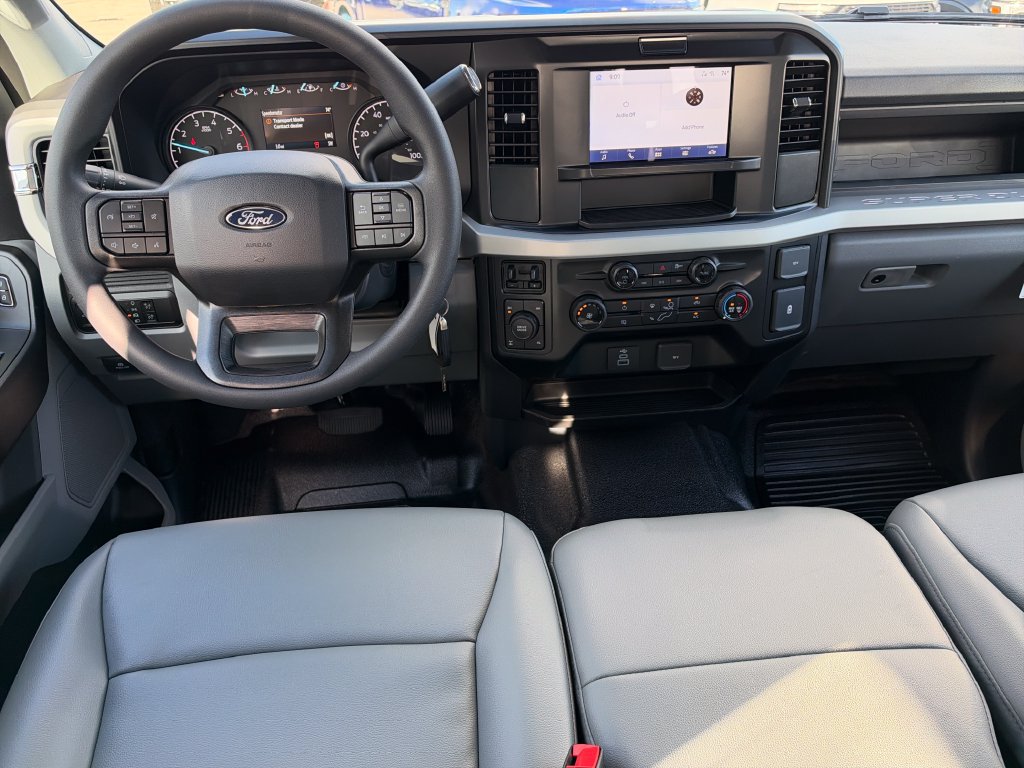 New 2027 Ford F250 XL w/ XL Chrome Package AWD/4WD image 5