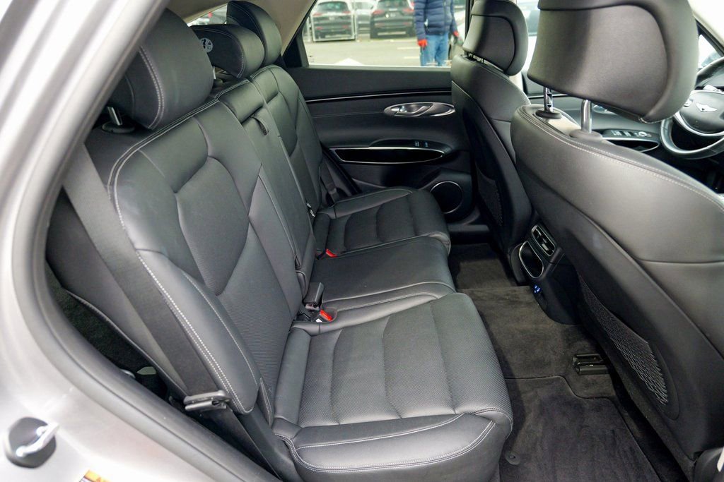 Used 2025 Genesis GV70 2.5T image 35