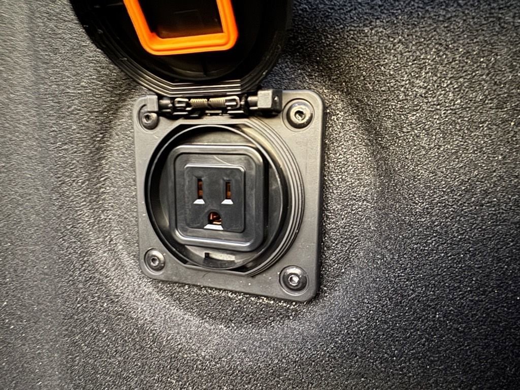 New 2026 Nissan Frontier PRO-4X w/ Pro-4x Convenience Package image 11