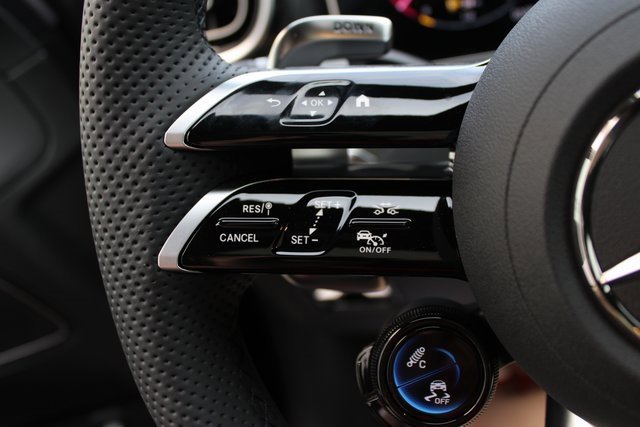 New 2025 Mercedes-Benz C 43 AMG 4MATIC Sedan image 17