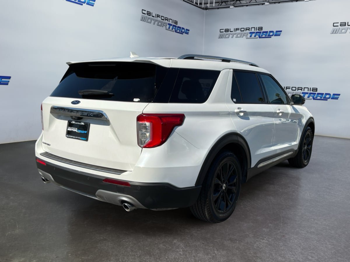 Used 2021 Ford Explorer Limited w/ Equipment Group 301A RWD image 5
