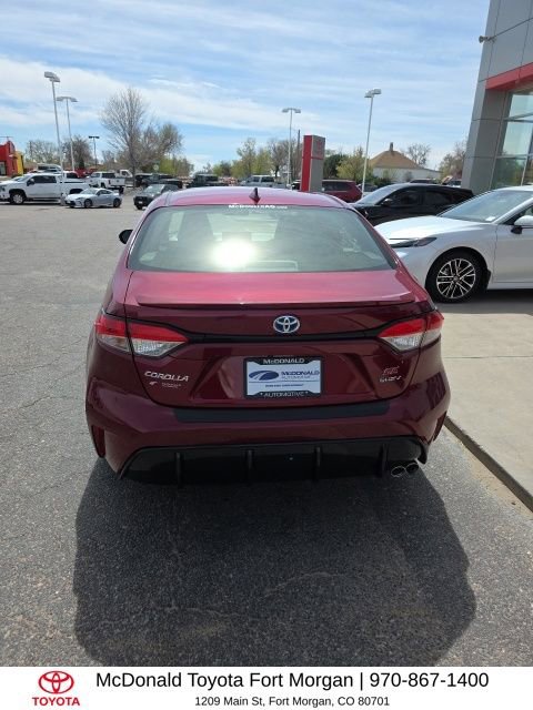 Used 2025 Toyota Corolla SE w/ Convenience Package image 4