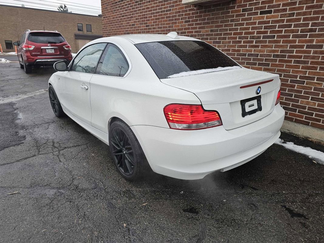 Used 2011 BMW 128i Coupe image 5