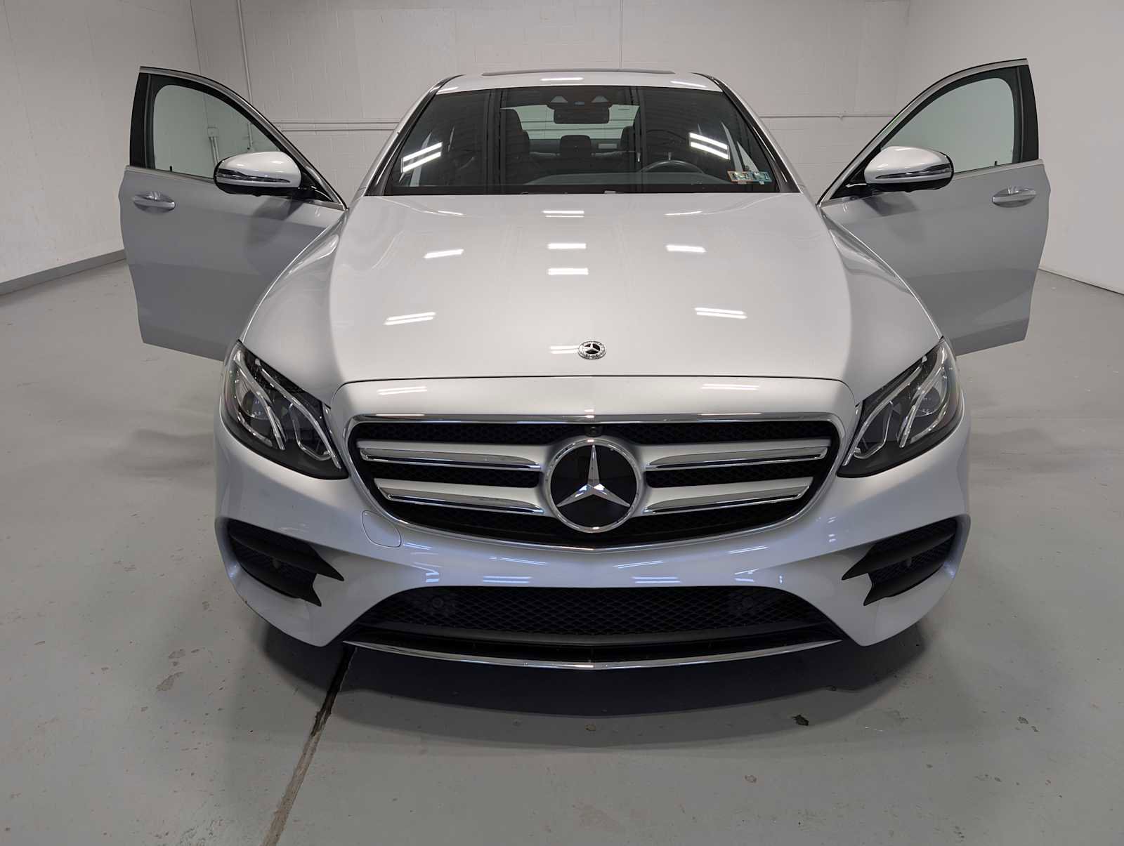 Certified 2020 Mercedes-Benz E 350 4MATIC Sedan image 15