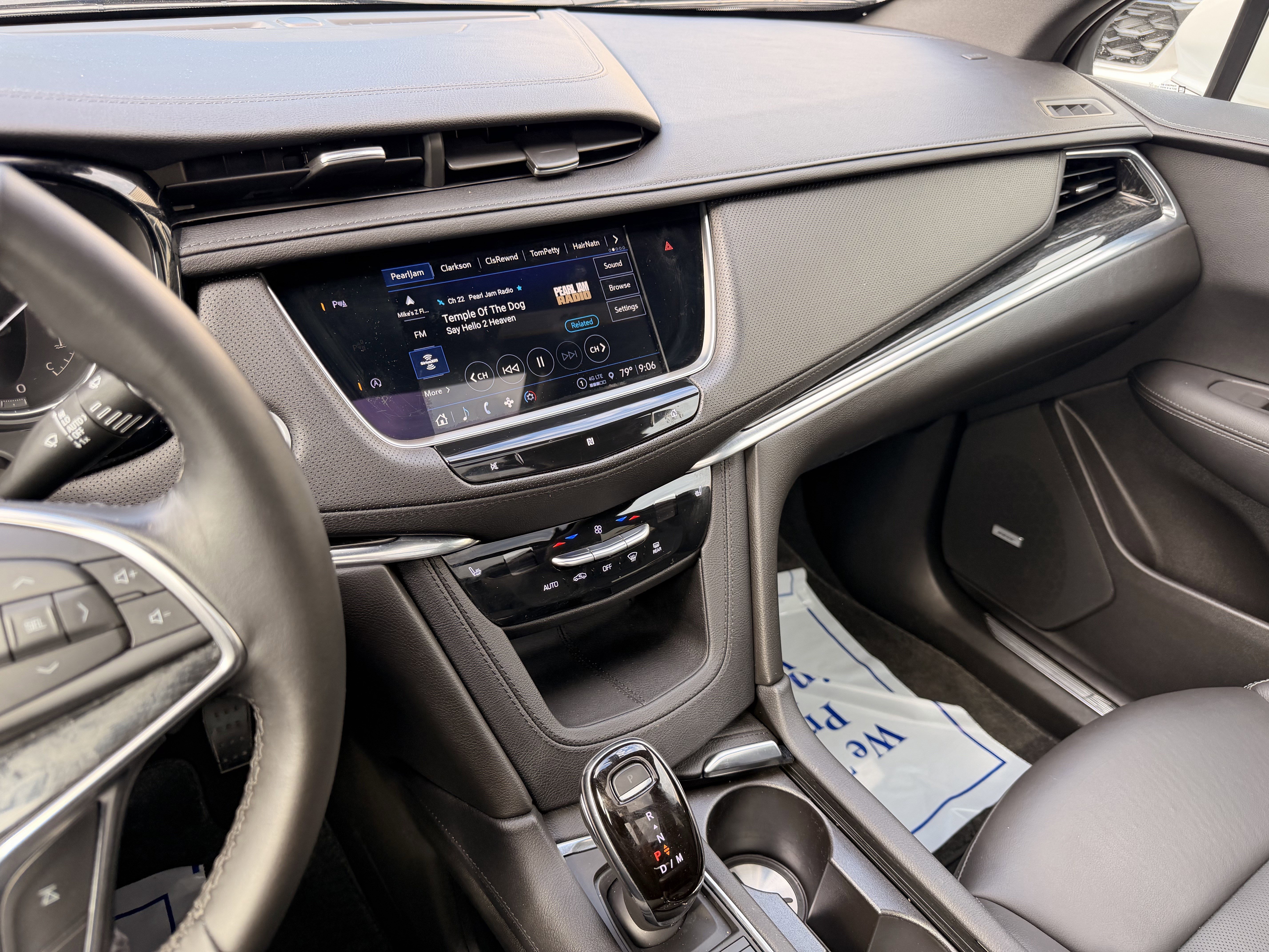 Used 2021 Cadillac XT5 Premium Luxury AWD/4WD image 17