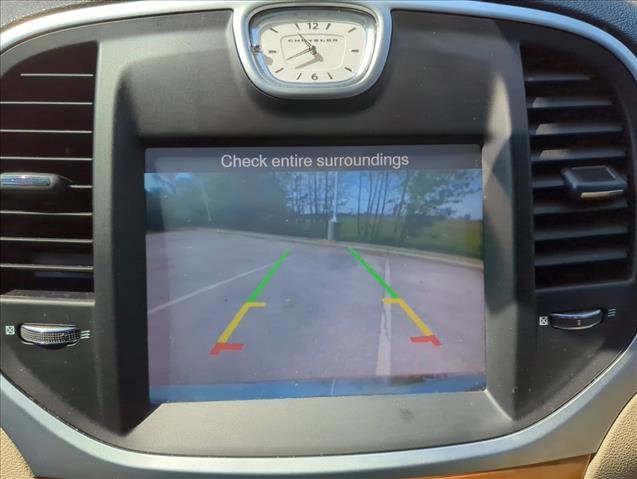 Used 2014 Chrysler 300 C image 13