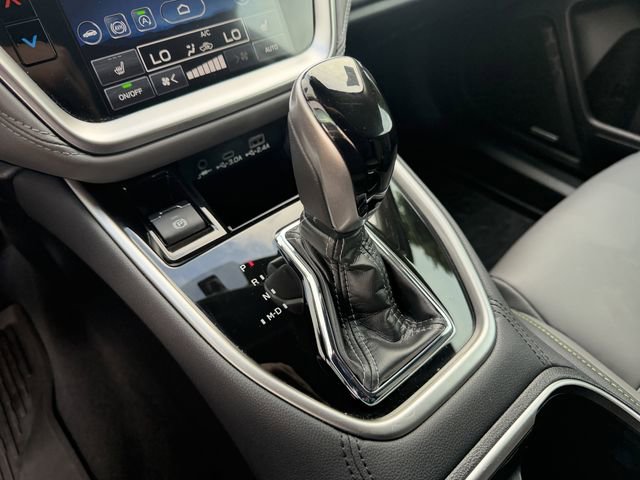 Used 2025 Subaru Outback Onyx Edition image 17