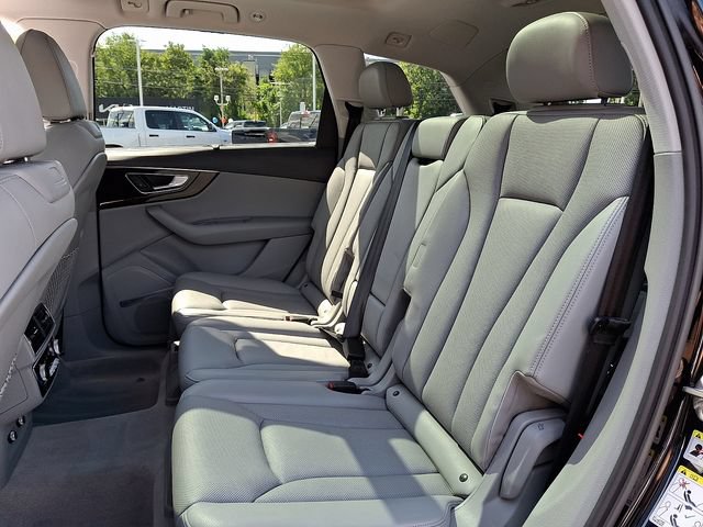 Used 2019 Audi Q7 3.0T Prestige w/ Prestige Package AWD/4WD image 10