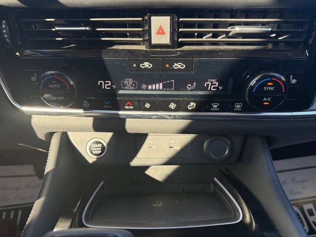 Used 2021 Nissan Rogue Platinum image 26