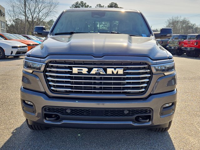 New 2026 RAM 1500 Laramie AWD/4WD image 4
